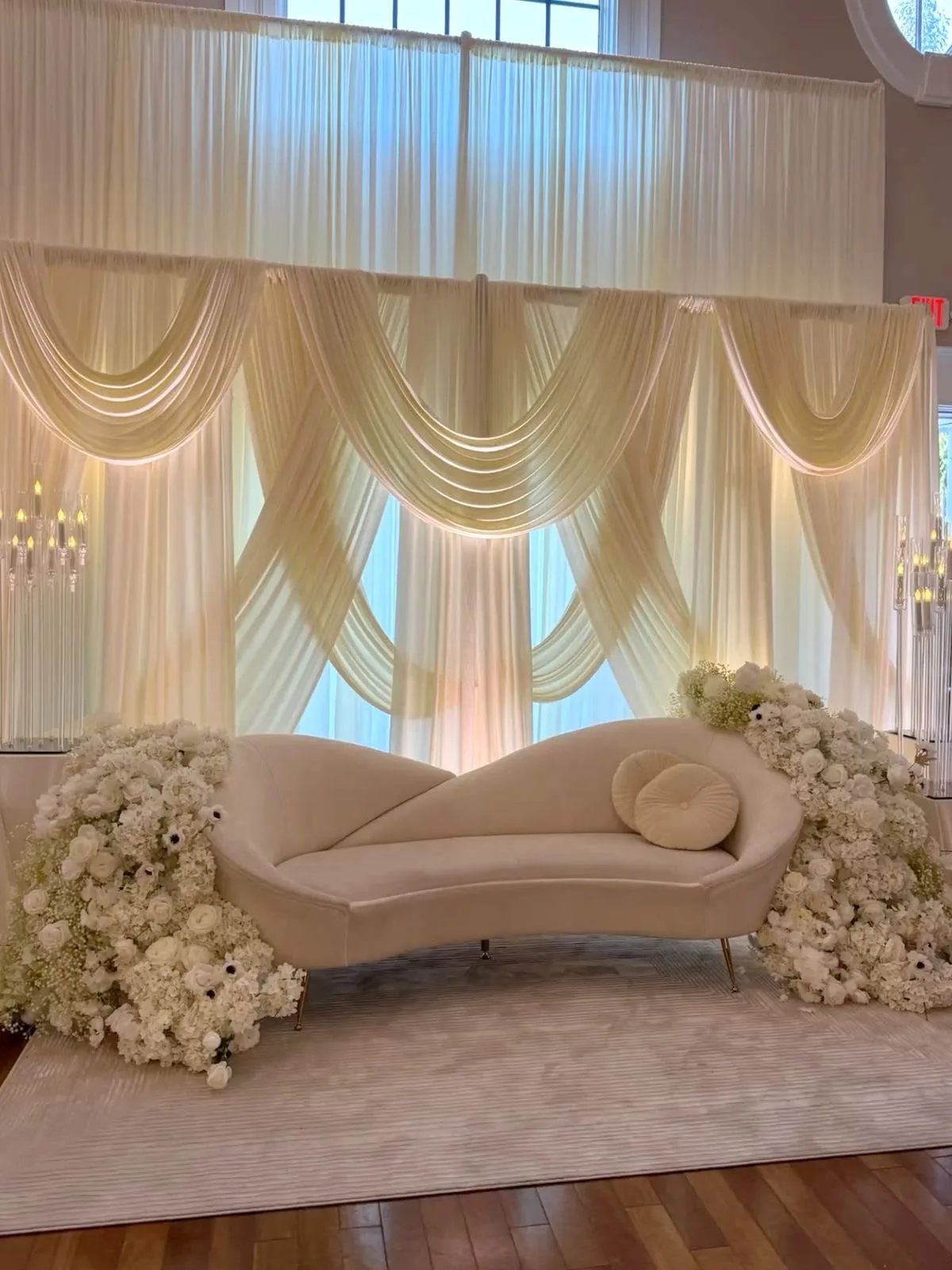 Draping & Staging